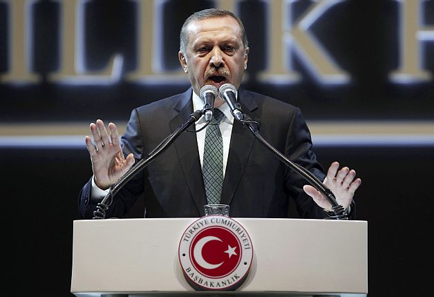 Erdogan pune căluş manifestanţilor din stradă