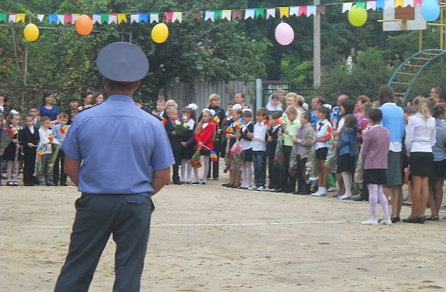 EVZ CHIŞINĂU. Băsescu cere intervenţia OSCE în cazul şcolilor româneşti din Transnistria