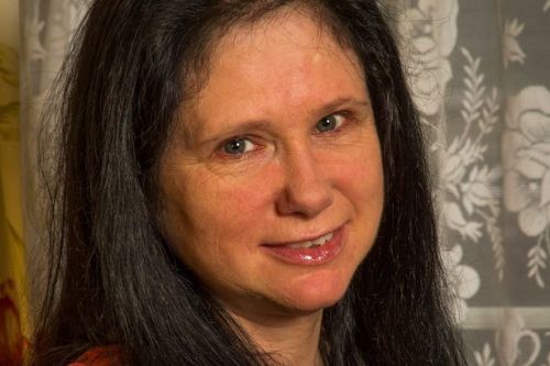 FOBIE DE ZIARE. Femeia care nu suportă să vadă o publicație