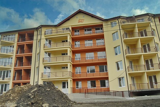 IMOBILIARE: ÎN CE ORAŞE de la noi au scăzut cel mai mult preţurile anul trecut