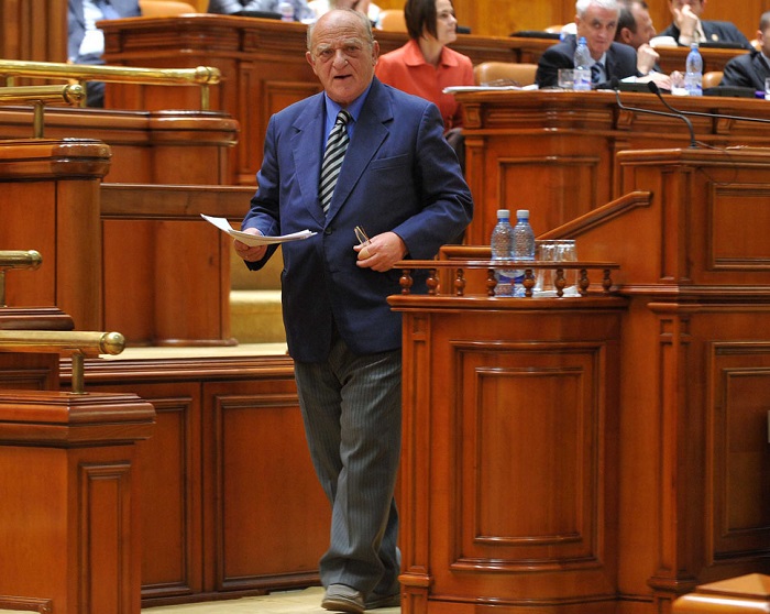 Liderul Comunității Evreiești din România: ”suntem pe o baricadă împotriva extremismului”
