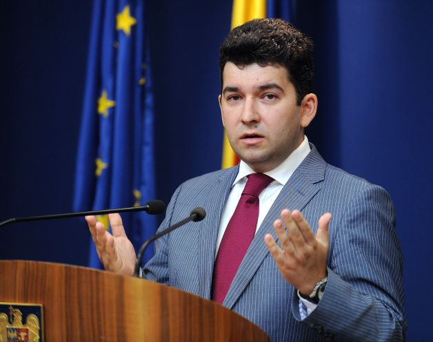 Liviu Voinea recunoaşte: Consumul a stagnat