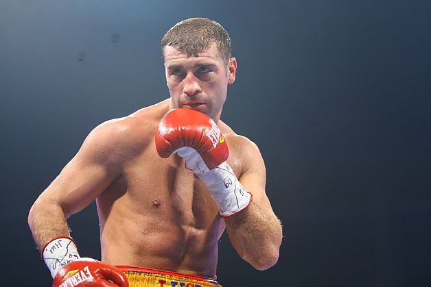 Lucian Bute a trecut fără probleme proba cântarului. Jean Pascal a avut emoții!