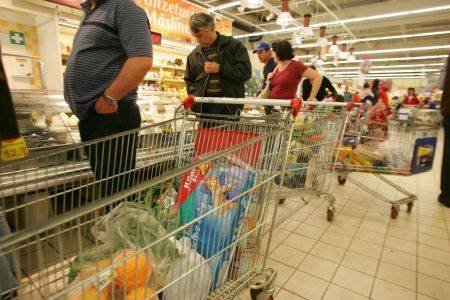 Minister: Firmele care s-au înscris fictiv în schema de minimis vor fi eliminate şi vor răspunde conform legii