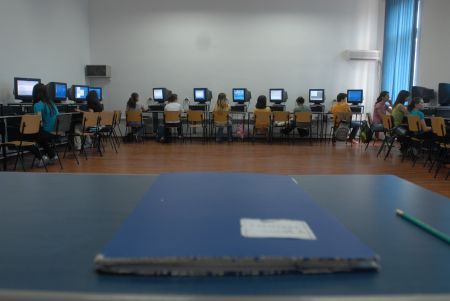 O profesoară de la ȚARĂ este cercetată pentru FALS INTELECTUAL. Motivul este de-a dreptul HILAR