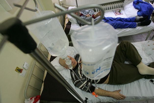 O TEORIE SURPRINZĂTOARE. DE CE nu se poate CONTROLA CANCERUL şi de ce RISCĂM TOŢI să ne îmbolnăvim