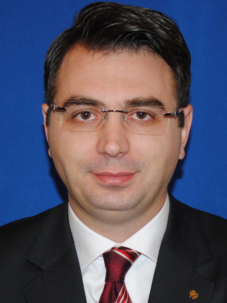 Radu Popa, consilierul lui Ponta: Un Congres al USL ar fi "o recunoaştere publică a lipsei reciproce de încredere"