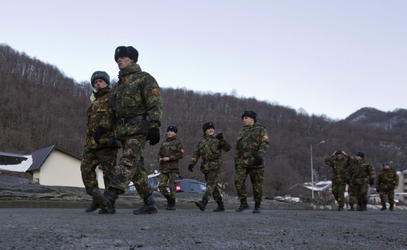 Rusia a interzis orice tip de lichide la bordul avioanelor înaintea Olimpiadei de la Soci