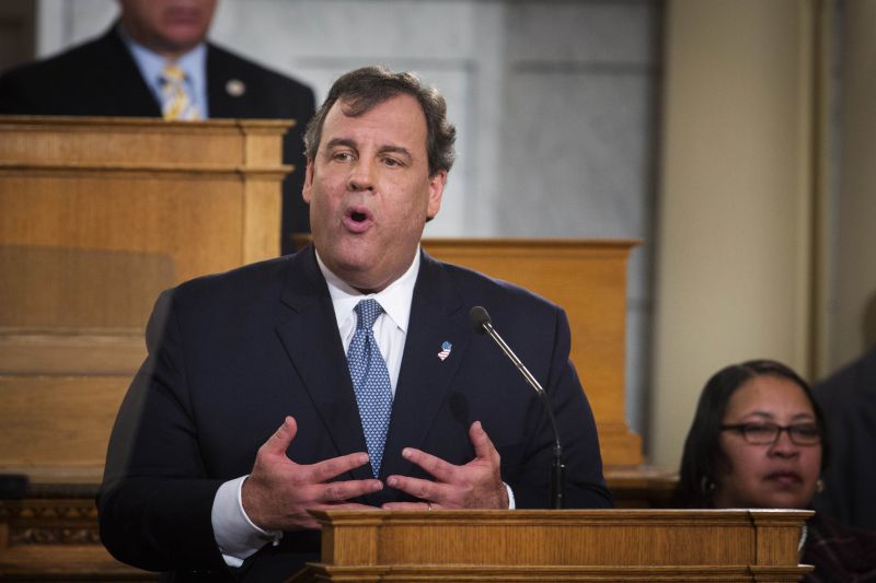 Scandal monstru în SUA. Starul republican Chris Christie a blocat un pod pentru a-și discredita rivalul