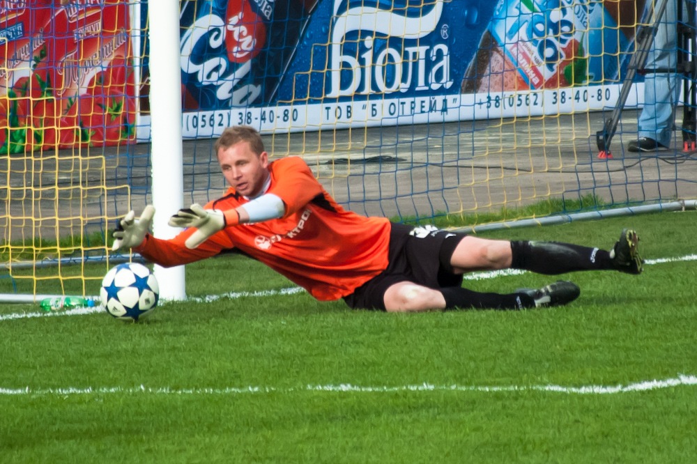 Steaua și-a adus portar! Bogatinov a semnat cu „roș-albaștrii”