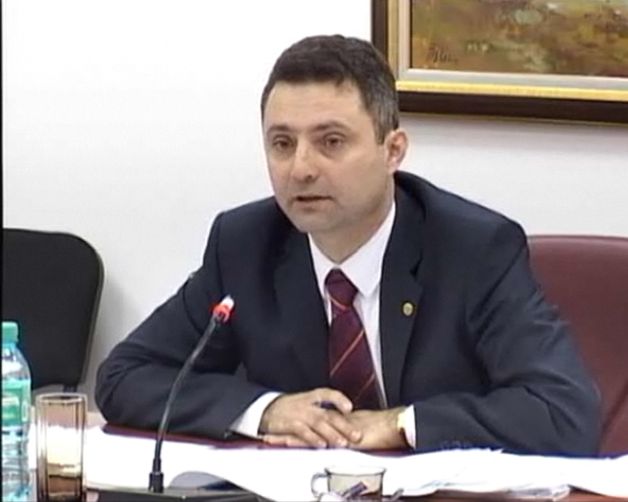 Tiberiu Nițu în ședința CSM: ”Să nu vă închipuiţi că mă apuc să-mi fie teamă sau că o să-mi fie teamă de cine ştie ce declaraţii sau de cine ştie ce telefoane vreodată”