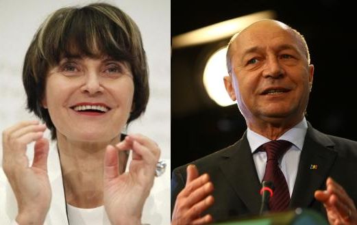 Traian Băsescu a trimis coroane de flori la mormintele VICTIMELOR accidentului aviatic din APUSENI
