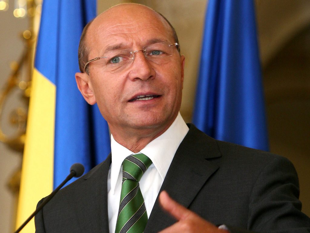 Traian BĂSESCU: „În România nu există antisemitism, sunt însă declaraţii sporadice, precum cazul Şova”