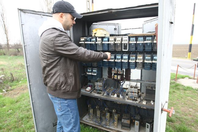 Ai probleme cu FURNIZORUL DE UTILITĂŢI? Vezi care e cel mai rapid mod de a primi răspuns la o RECLAMAŢIE!
