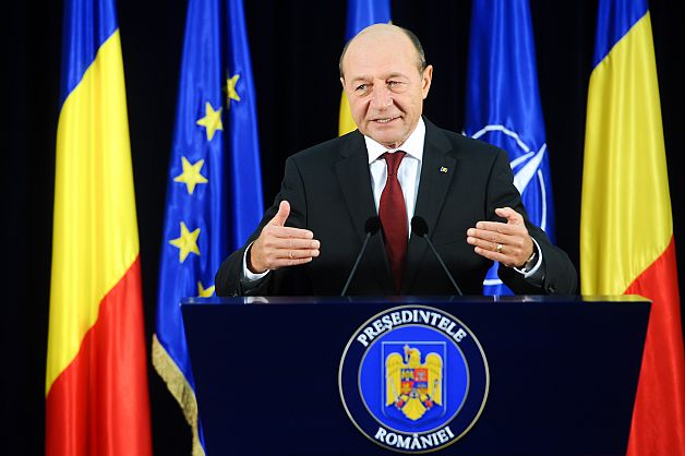 Băsescu, către cei mai tineri magistraţi: Dacă vreodată voi ajunge în faţa dvs., vă rog să vă aduceți aminte că nimeni nu este mai presus de lege