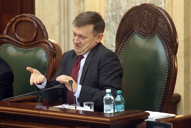 Crin Antonescu efectuează o vizită oficială în Austria