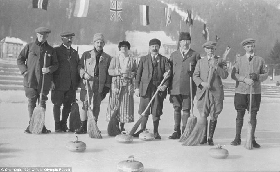 Cum arătau sportivii de la PRIMA OLIMPIADĂ de Iarnă, organizată în 1924 la Chamonix | GALERIE FOTO