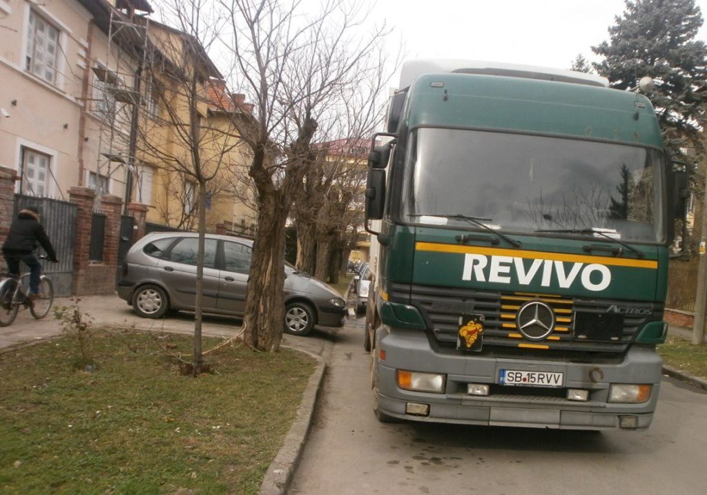 Cum se FURĂ apa într-un MARE ORAȘ al României