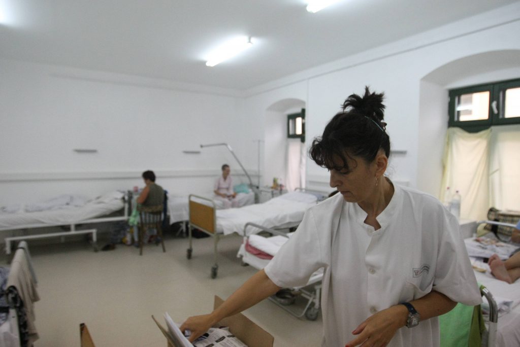 Curăţenia pe piaţa asigurărilor porneşte de sus