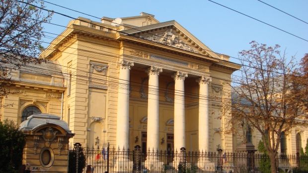 E OFICIAL. Spitalele pot trece ÎN SUBORDINEA universităţilor de medicină şi farmacie. Ce unităţi medicale vor avea UMF Iaşi şi Bucureşti