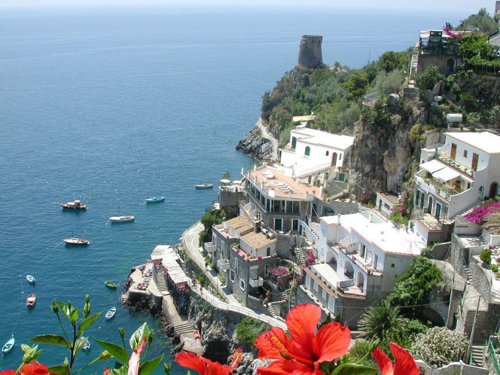 EVZ CHIŞINĂU. Napoli – o nouă destinaţie turistică pentru Moldoveni