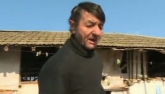 INCREDIBIL! Un bărbat din Prahova şi-a ridicat propriul certificat de deces: M-au declarat mort şi eu dau la zapadă, asta e România...