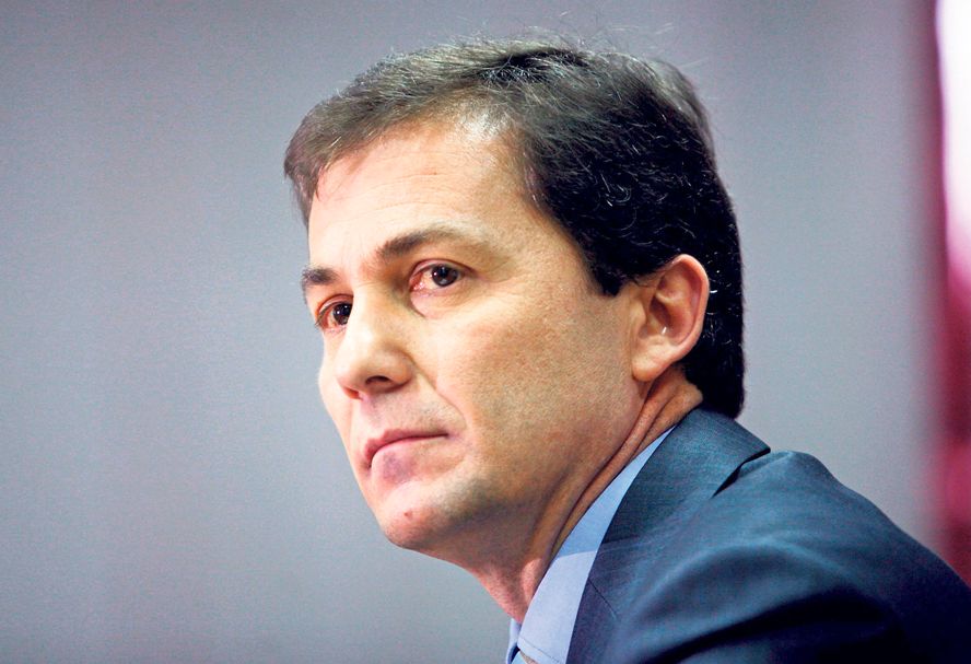 Judecătorii Daniel Morar şi Ştefan Minea, despre cele 117 Ordonanţe de Urgenţă: "E imposibil ca statul să se confrunte cu situaţii extraordinare o dată la trei zile!"