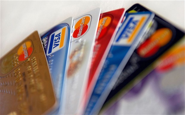 PLATA IMPOZITELOR cu cardul: Câte primării o acceptă