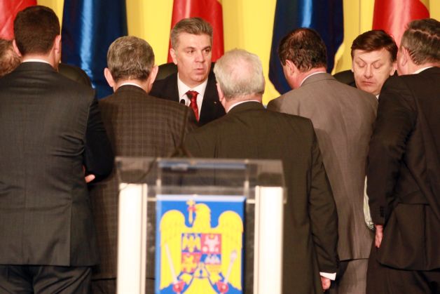 Prefectul de Călărași și primarul comunei Nana vor fi audiați în Comisia Nana