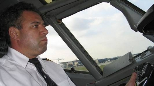 Primarul din Otopeni vrea ca strada Iancu Jianu, pe care locuia Adrian Iovan, să poarte numele pilotului