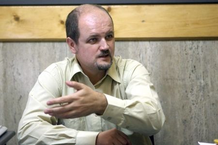 Radu Opaina: "Cei care-şi închid caloriferele să fie amendaţi"