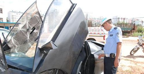 Un ţăran chinez a construit un LAMBORGHINI cu numai 820 de dolari