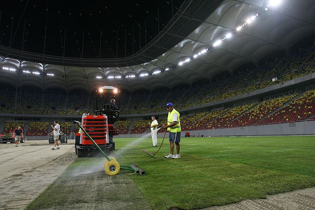 UPDATE. S-au aruncat pe fereastră peste 20 de milioane de euro la "Naţional Arena". Municipalitatea spune că a reparat greșeala