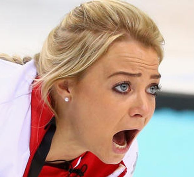 VIDEO. De ce RĂCNESC SPORTIVELE la curling