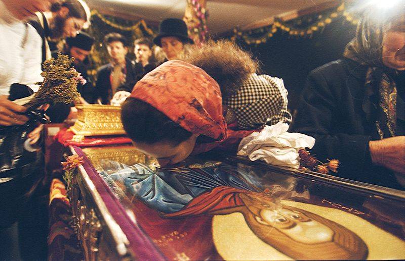 Am intrat în Postul Mare: "Înfrânarea minţii de la pofte"