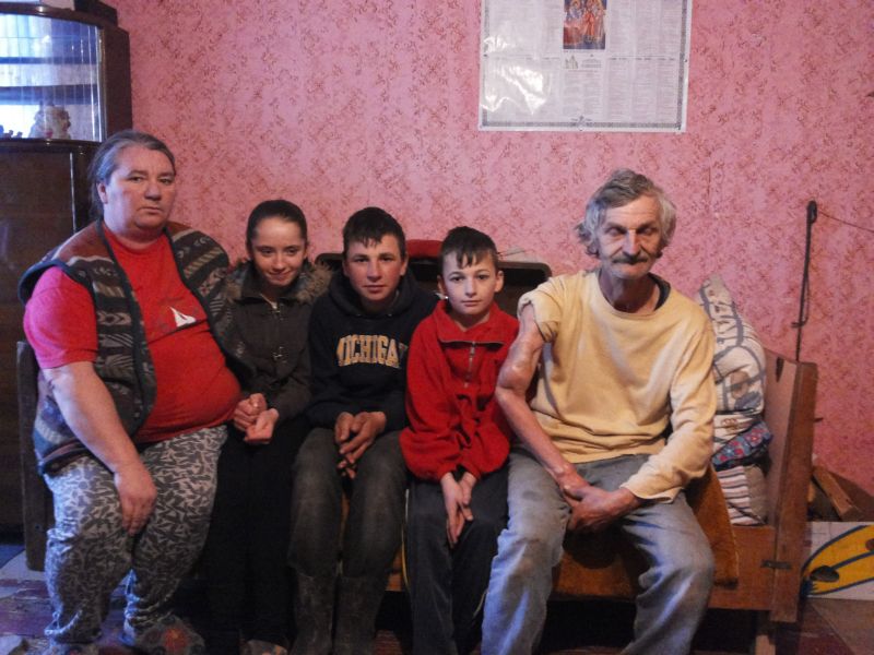 Campanie EVZ. Visul unei familii de agricultori cu 13 copii: un cal şi o vacă