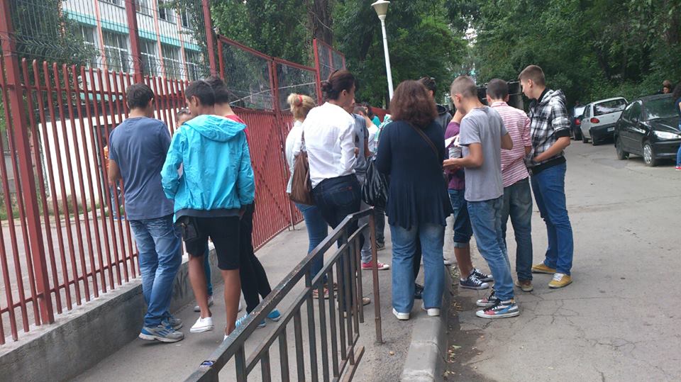 CATASTROFĂ. Şcoli cu promovabilitate zero la simulările de Evaluare naţională