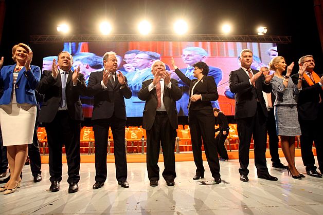 Ce nu s-a văzut la televizor de la lansarea europarlamentarilor PDL