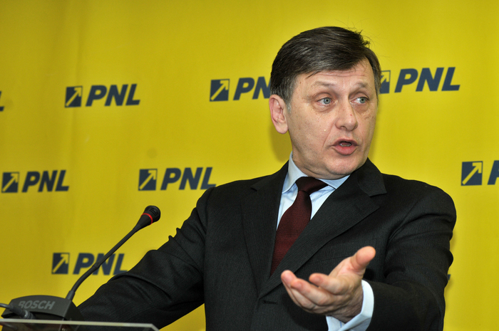 Crin Antonescu: PSD e pus pe FURAT, dar pe furat TARE