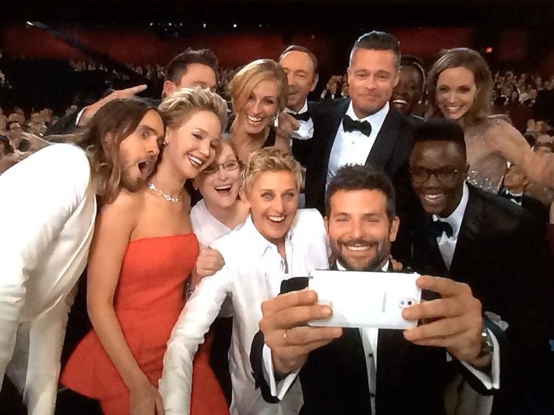 E ADEVĂRAT: Ce se ASCUNDE în spatele faimosului "SELFIE" de la Premiile Oscar / VIDEO