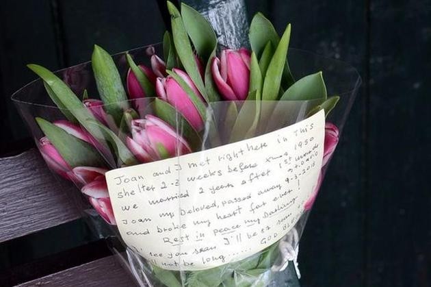 EMOŢIONANT. Scrisoare de dragoste adresată de un bătrân soţiei sale