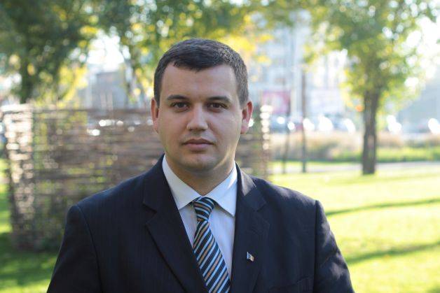 Eugen Tomac îi cere Elenei Băsescu să se alăture PMP