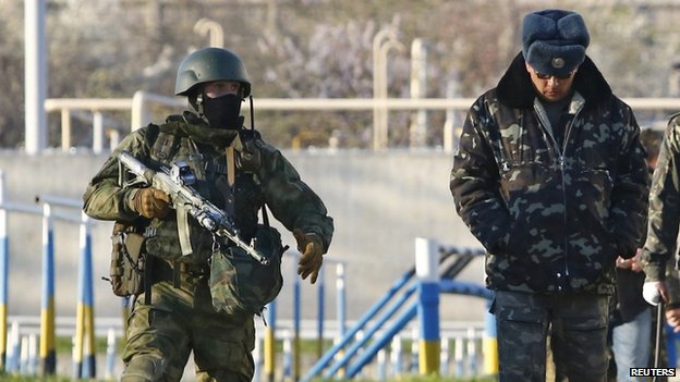 Focuri de armă, un ucrainean a fost rănit de ruşi. Vezi reacţia Washingtonului