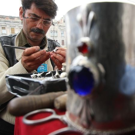 Fonduri nerambursabile pentru tineri și meșteșugari: azi încep înscrierile în programul START