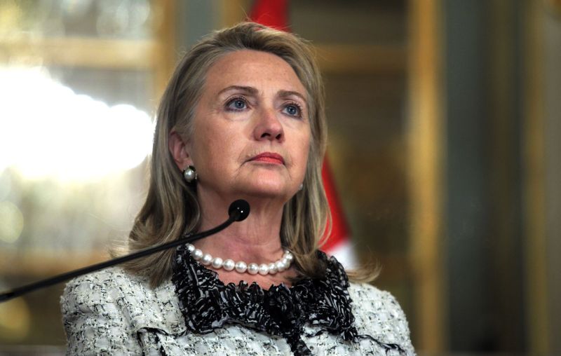 Hillary Clinton îl aseamănă pe Vladimir Putin cu Hitler: ”Intervenţia rusă în Crimeea aminteşte de operaţiunile naziste, inclusiv în România”