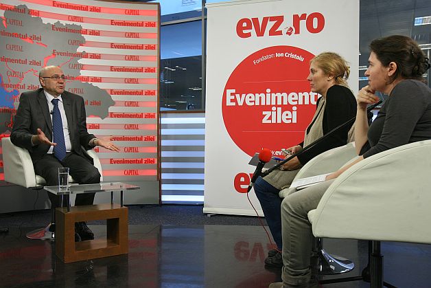 INTERVIURILE 2+1. Prof. dr. Irinel Popescu: "Cine semnează noua listă a medicamentelor compensate îşi asumă şi consecinţele!" | VIDEO