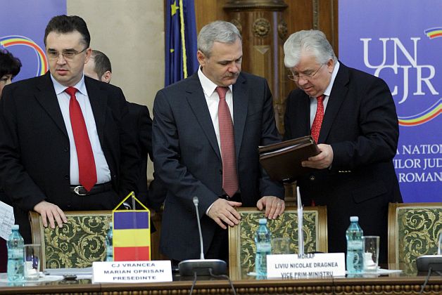 Investiţiile publice sau drumul banilor către baronii locali