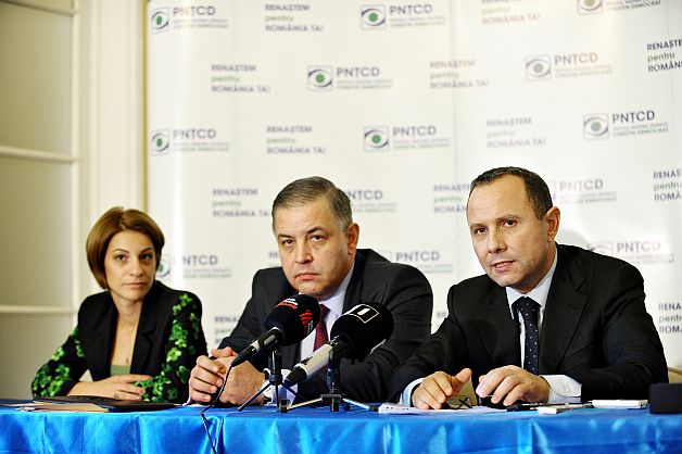 Liderii PNȚCD: Avem datoria să apărăm România împotriva asaltului permanent al politicienilor imorali și incompetenți