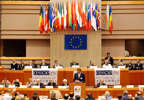 Moscova susţine misiunea OSCE din Ucraina