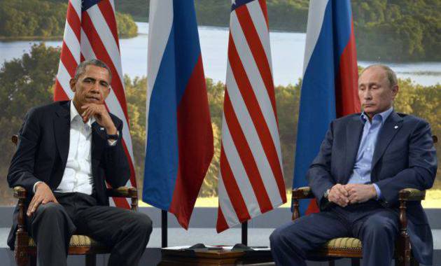 Obama îi spune lui Putin că Washingtonul este gata să impună sancțiuni suplimentare